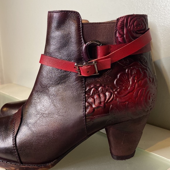 L’Artiste by Spring Step Beauti Zip Booties Leather Shoes Plum Sz 39 (US 8.5) - Picture 6 of 15